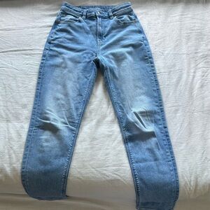 American Eagle mom jeans